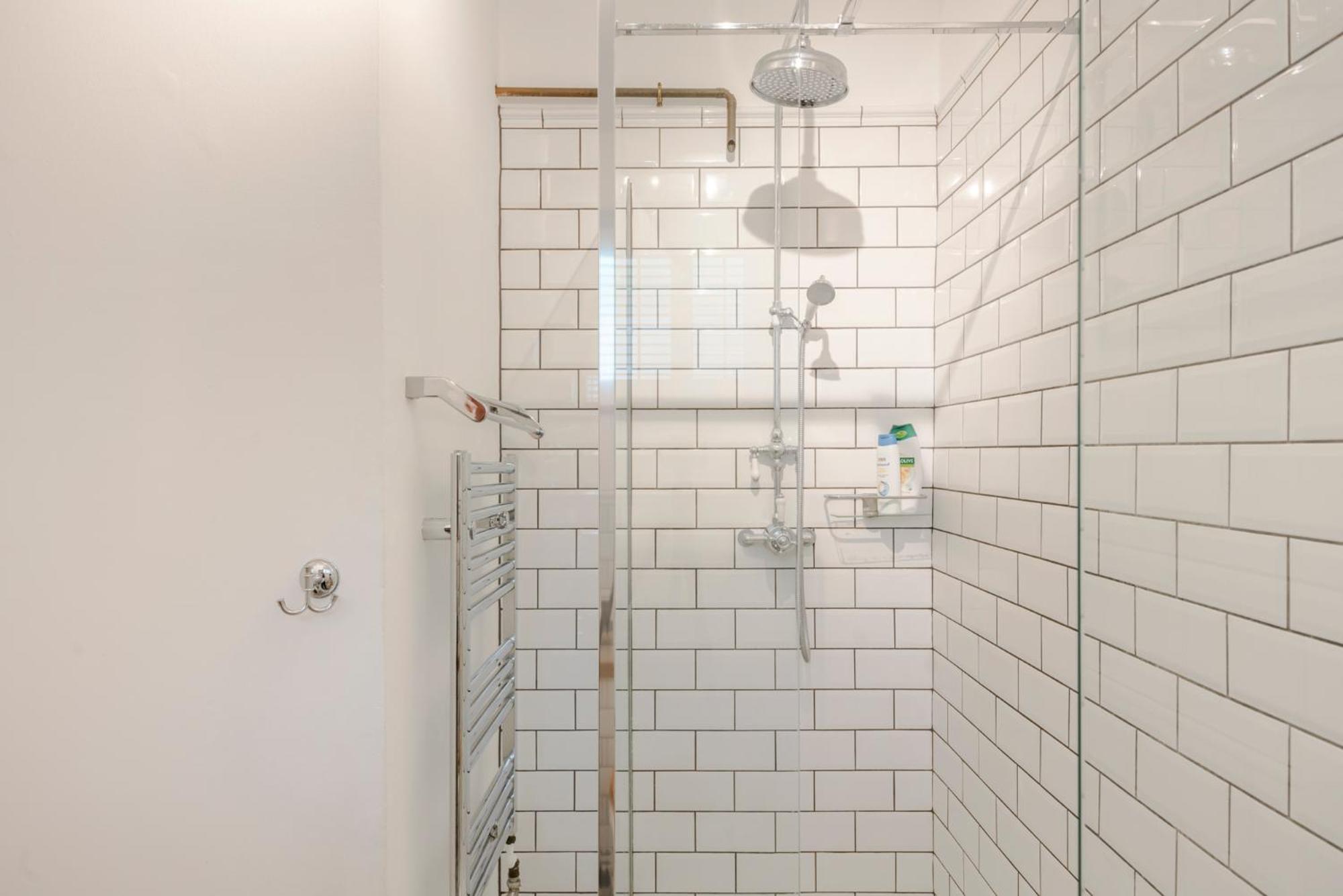 Central Euston One Bedroom Home Лондон Экстерьер фото